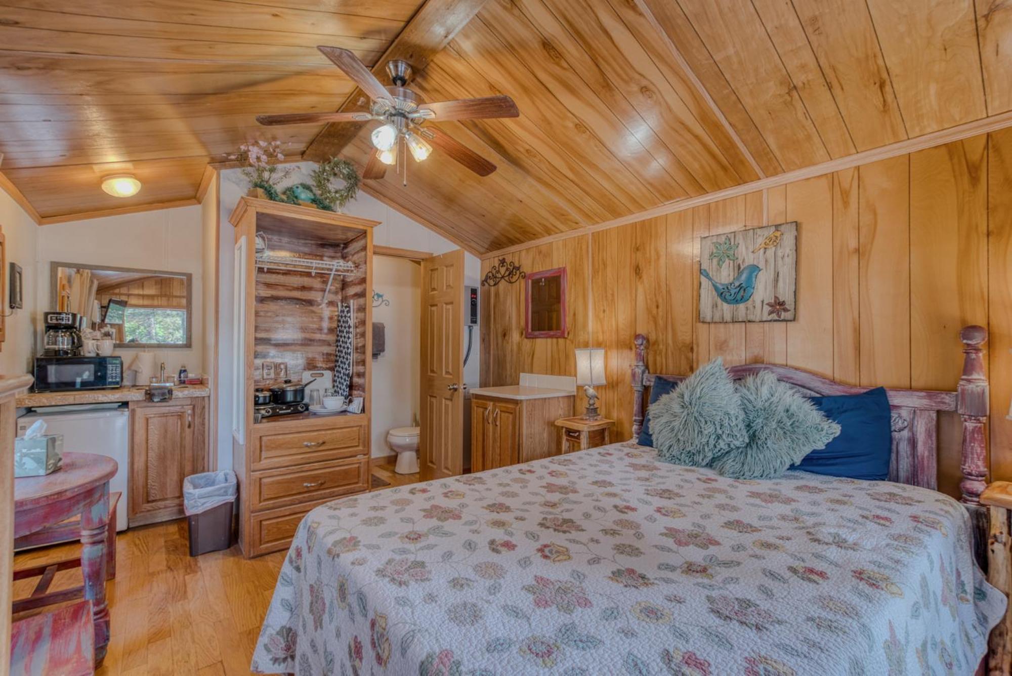 Enchanted Hideaway Cabins And Cottages Ruidoso Eksteriør billede