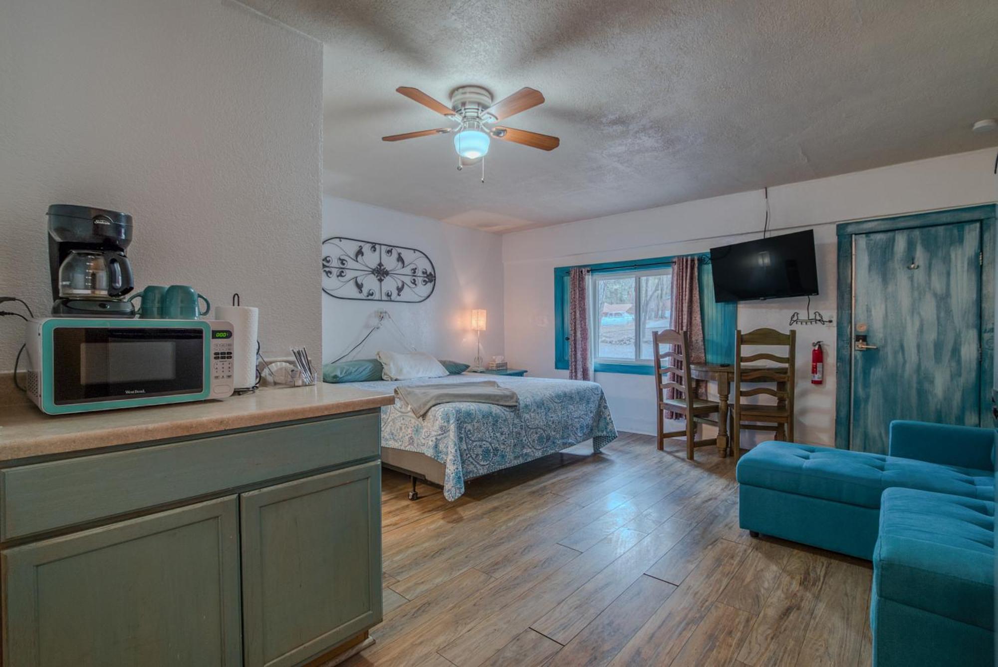 Enchanted Hideaway Cabins And Cottages Ruidoso Eksteriør billede