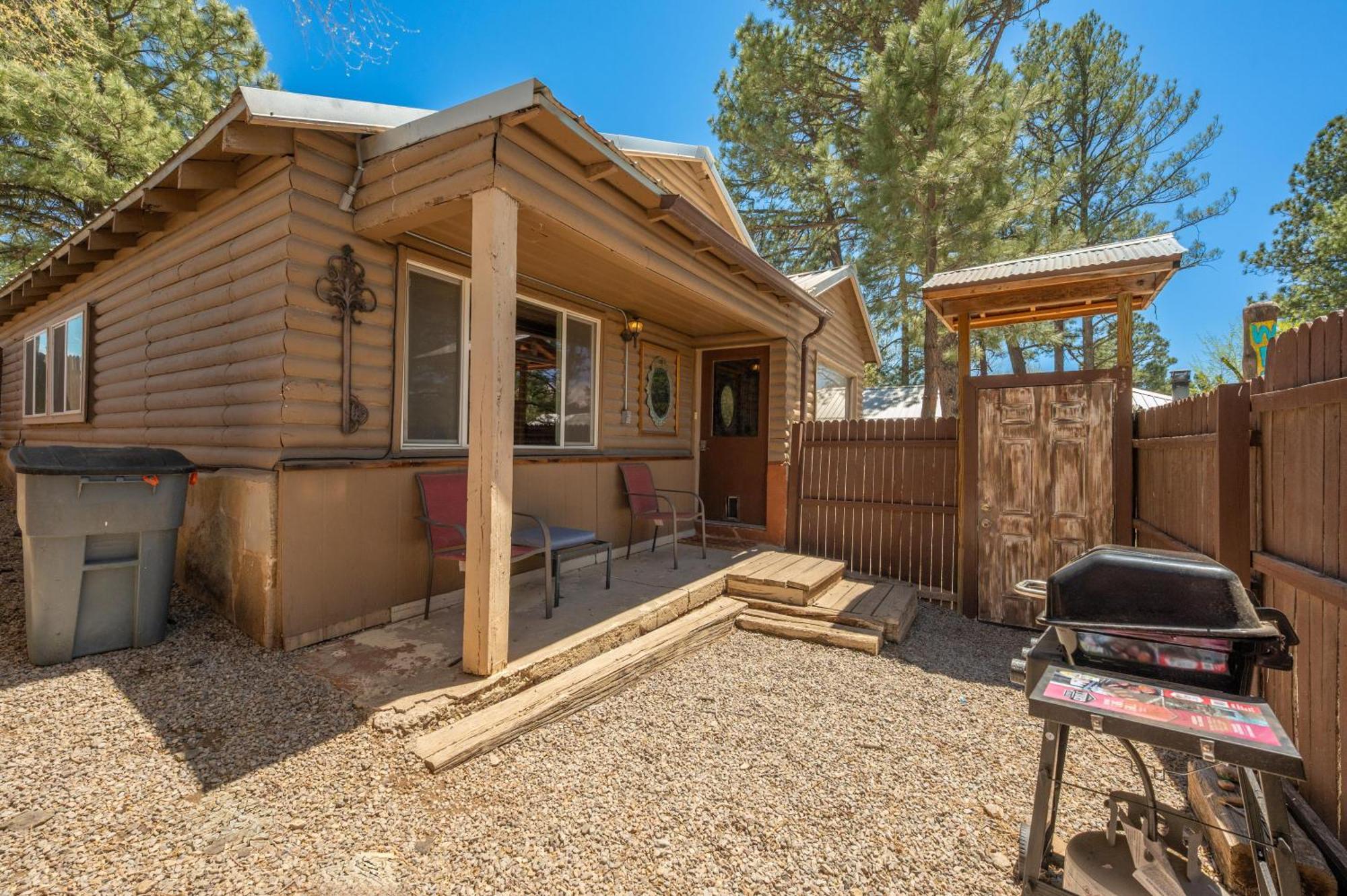 Enchanted Hideaway Cabins And Cottages Ruidoso Eksteriør billede